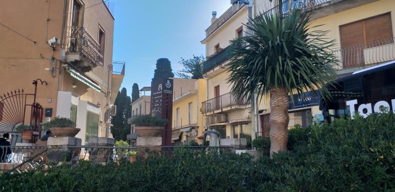 Joy Apartment Taormina Exteriör bild